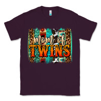 Plum mom of twins western brushstroke Classic Tee - OliviaCreatesArt