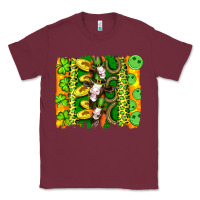 Burgundy st patricks cow and coin wıth clovers and leopard brushstrokes Classic Tee - Artiststas