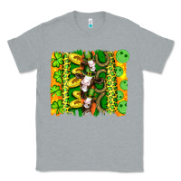 Heather Grey st patricks cow and coin wıth clovers and leopard brushstrokes Classic Tee - Artiststas