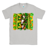 Moon Dust st patricks cow and coin wıth clovers and leopard brushstrokes Classic Tee - Artiststas