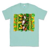 Seafoam st patricks cow and coin wıth clovers and leopard brushstrokes Classic Tee - Artiststas