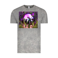 Cloud Rock witch hand tumbler Vintage Tee - BundleAndBundleShop