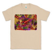 Mushroom mardi gras crawfısh leopard wood and glitter background Classic Tee - Artiststas