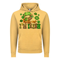 Vintage Mustard kiss me im irish st patricks lip stain Vintage Hoodie - LillyAllenDesigns