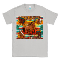 Moon Dust galloping horse serape sunflowers turquoise and saddles Classic Tee - Artiststas