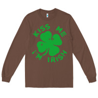 Chestnut kiss me im irish funny saint patrick day womens Long Sleeve Tee - linhVisuals
