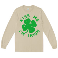 Mushroom kiss me im irish funny saint patrick day womens Long Sleeve Tee - linhVisuals