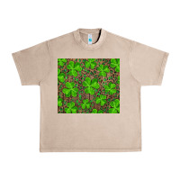French Oak shamrock and leopard Urban Heavy Tee - RanaPortraitStore