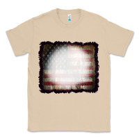 Mushroom America Wood Flag with bBeach Effect Classic Tee - CowCowDesign