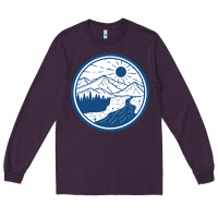 Plum River Mountain Badge Long Sleeve Tee - linhVisuals