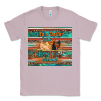 Lilac life is better with chickens around chicken coop Classic Tee - Artiststas