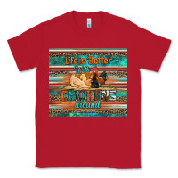 Red life is better with chickens around chicken coop Classic Tee - Artiststas