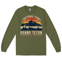 Army Green national park grand teton vintage retro hiking Long Sleeve Tee - linhVisuals