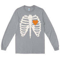 Heather Grey skeleton rib case orange pumpkin heart vintage halloween anatomy costu Long Sleeve Tee - linhVisuals
