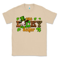 Mushroom st patricks one lucky heifer baby cow Classic Tee - Artiststas