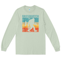 Matcha bassquatch! funny bigfoot fishing outdoor retro Long Sleeve Tee - linhVisuals