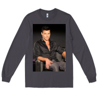 Smoke who is ricky martin playing in ameri Long Sleeve Tee - linhVisuals