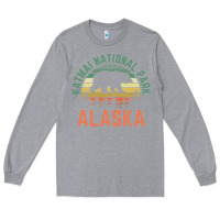 Heather Grey katmai national park alaska bear hiking travel nature retro pullover h Long Sleeve Tee - linhVisuals