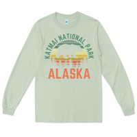 Matcha katmai national park alaska bear hiking travel nature retro pullover h Long Sleeve Tee - linhVisuals
