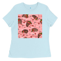 Baby Blue valentines day strawberries in cream seamless pattern Ladies Tee - BundleAndBundleShop