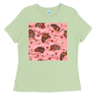 Matcha valentines day strawberries in cream seamless pattern Ladies Tee - BundleAndBundleShop