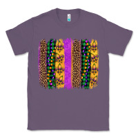 Lavender mardi gras fleur de lis and beads brush stroke Classic Tee - Artiststas