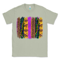 Matcha mardi gras fleur de lis and beads brush stroke Classic Tee - Artiststas