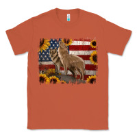 Copper american th of july wolves Classic Tee - Jasminsmagicworld