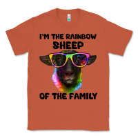 Copper i'm the rainbow sheep of the family suffolk sheep Classic Tee - Artiststas