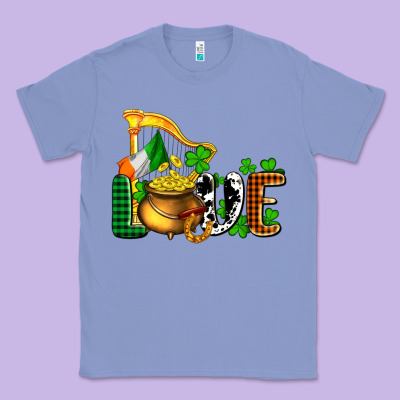 St. Patrick's Love And Golds Classic Tee Designed By Oliviacreatesart