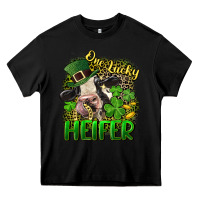 Black One lucky Heifer Heavy Core Tee - CowGirlArtShop