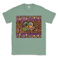 Sage mardi gras fleur de lis hearts leopard glitter Classic Tee - Artiststas