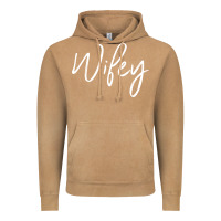 Vintage Camel wifey sweat(b) Vintage Hoodie - DesignPulse