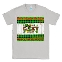 Moon Dust st patricks one lucky heifer Classic Tee - Artiststas