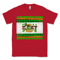Red st patricks one lucky heifer Classic Tee - Artiststas
