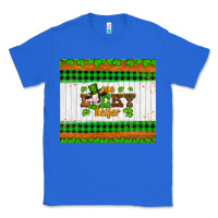 True Royal st patricks one lucky heifer Classic Tee - Artiststas