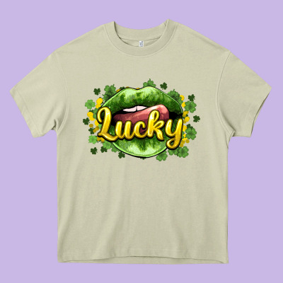St. Patrick's Day Lips Lucky Heavy Core Tee Designed By Howdyjamesfarm