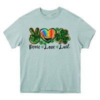 Arona Peace love St. Patrick's Day Heavy Core Tee - CowGirlArtShop