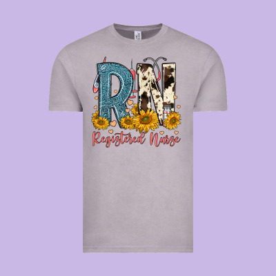 Rn Registered Nurse Vintage Tee Designed By Fadigitalartstudio