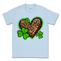 Dusty Blue st patricks day leopard heart with shamrocks Classic Tee - Artiststas