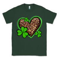 Sports Green st patricks day leopard heart with shamrocks Classic Tee - Artiststas