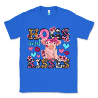 True Royal hogs and kisses pig  olivia Classic Tee - OliviaCreatesArt