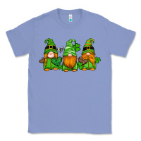 Colony Blue st patricks day gnomes with western hearts and shamrocks Classic Tee - Artiststas