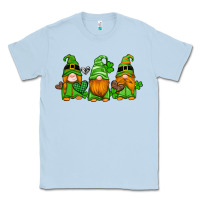 Dusty Blue st patricks day gnomes with western hearts and shamrocks Classic Tee - Artiststas