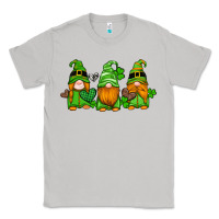 Moon Dust st patricks day gnomes with western hearts and shamrocks Classic Tee - Artiststas