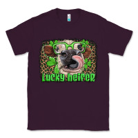 Plum lucky heifer with glasses st patricks Classic Tee - Artiststas