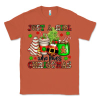 Copper just a girl who loves christmas Classic Tee - OliviaCreatesArt