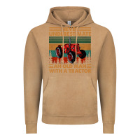 Vintage Camel never underestimate an old man with a tractor retro vintage Vintage Hoodie - artisFamous