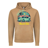 Vintage Camel Vintage Funny Beetle Bug Distressed Classic Cars Old Bugs Never Die Vintage Hoodie - artisFamous