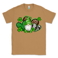 Toasted Coconut st patricks day gnome with western hearts Classic Tee - Artiststas
